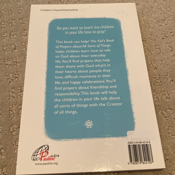 NWT the Kid’s Book of Prayers About All Sorts of Things by Elizabeth Heller - Picture 2 of 2